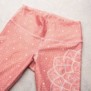 Size 6 Small • Moroccan Coral Inner Fire Leggings